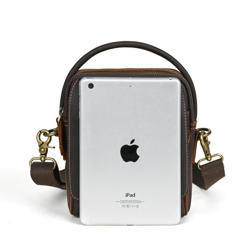 Picture of One-Shoulder Retro Crossbody Bag First-Layer Cowhide Genuine Leather Men's Cross-Body Chest Bag
