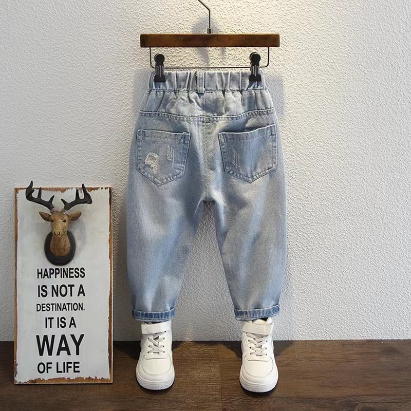 Picture of Boys' Pants Spring and Autumn 2024 New Light Color Children's Jeans Small and Medium-sized Children's Fried Street Casual Trousers Trendy Brand