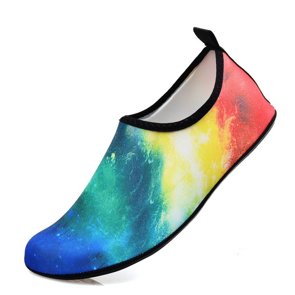 Picture of Wholesale New Summer Men's and Women's Beach Shoes Seaside Diving Rowing Shoes Indoor Running Yoga Shoes in Stock