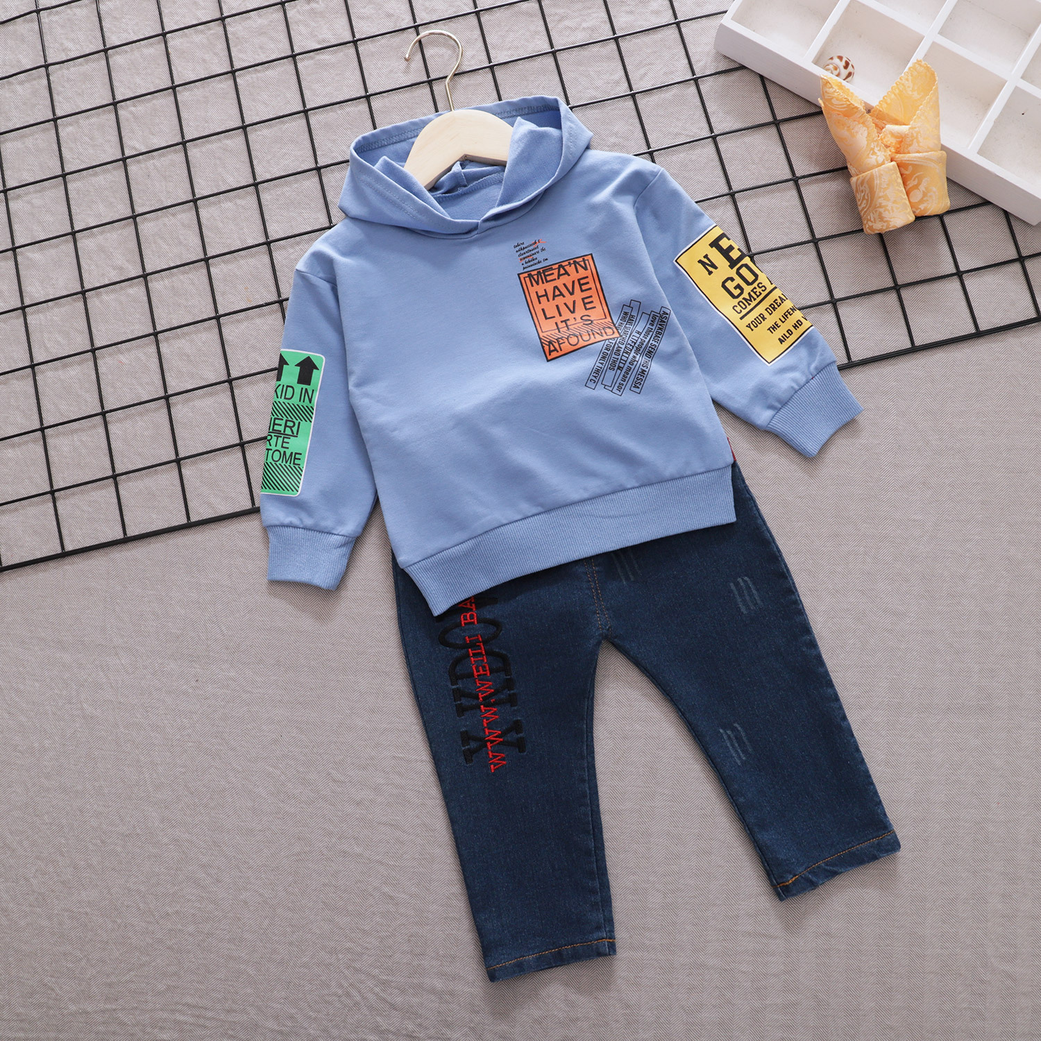 Picture of Foreign trade Spring and Autumn new long sleeve children's suit baby long sleeve hoodie sweater two-piece suit tide a generation of hair