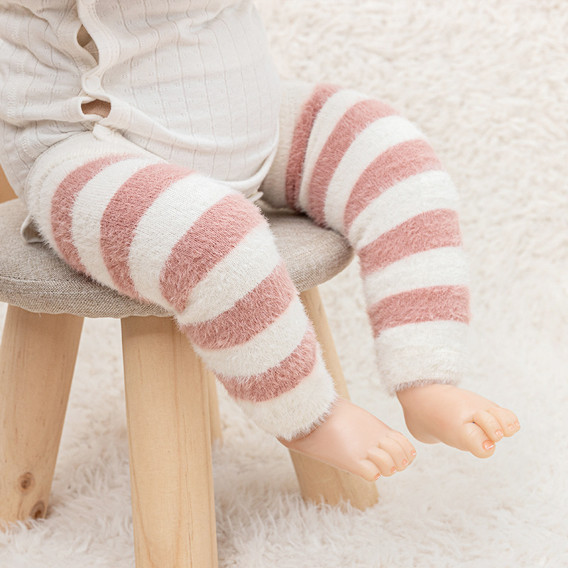 Picture of Baby's Leg Socks fleece-lined Thickened Warm Autumn and Winter Children's Knee Protecting Arm Mink Stocking Neonatal Leg Socks