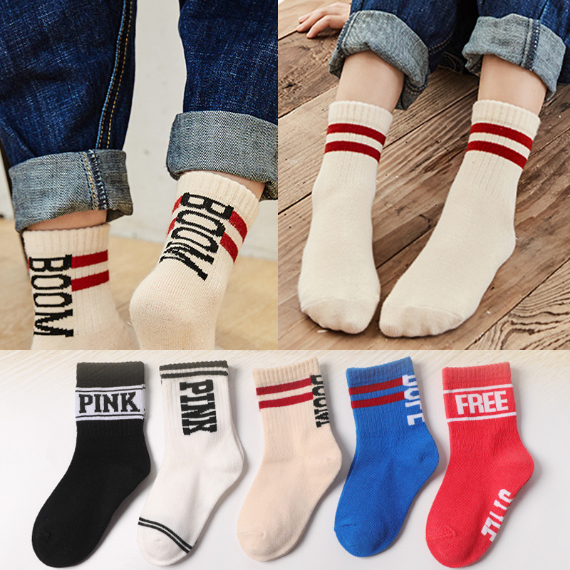 Picture of 2020 Spring and Autumn New Cartoon Children's Socks Cotton Boys and Girls Mid-Tube Socks Student Warm Baby Socks Manufacturer Wholesale