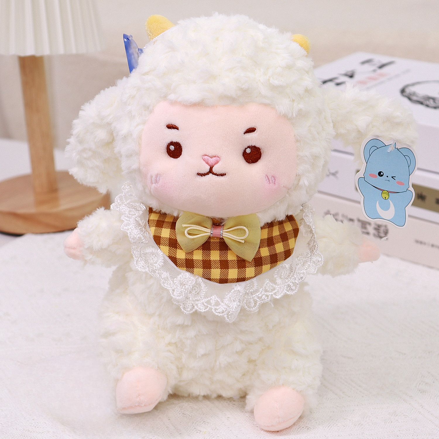 Picture of Factory wholesale wedding throwing interactive doll boutique 8-inch grasping doll plush toy clip Doll Doll batch