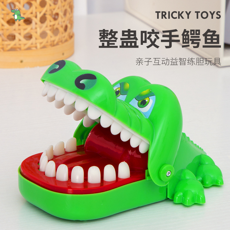 Cross-border children's trick finger-biting crocodile simulation sound and light shark funny toy decompression artifact stall wholesale