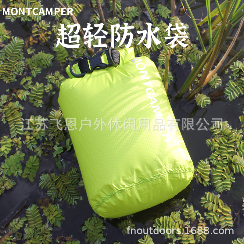 Picture of Factory Direct Sales Montcamper Nylon Ultra-Light Outdoor Waterproof Bag Skin Bag Rafting Bag River Tracing Waterproof Bag