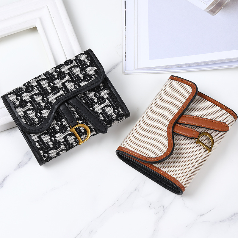 Picture of European and American retro wallet ladies long large capacity D-buckle multi-card foreign trade multi-functional three-fold clutch wholesale