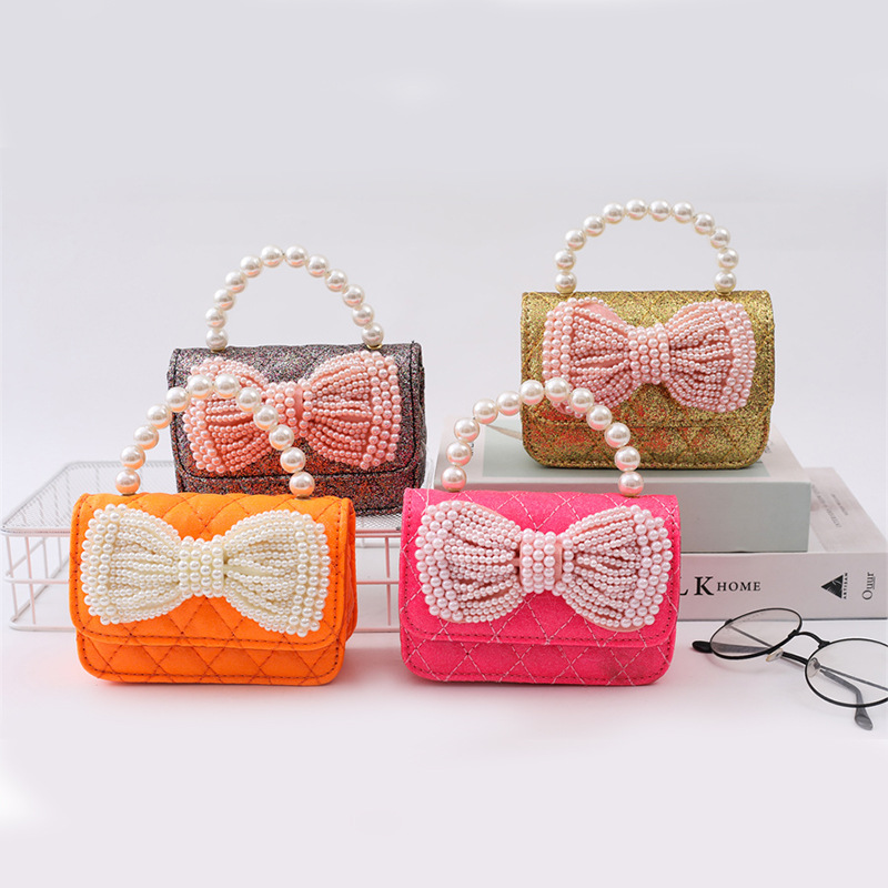 Picture of Fashion Girl Chain Crossbody Bag Distinctive Stylish Little Princess Shoulder Bag Mini Pearl Handbag Accessories Trendy Bag