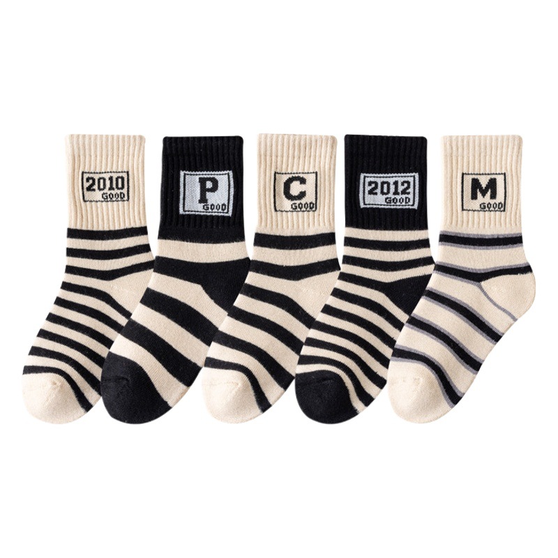 Children's socks winter warm Terry boys' and girls' fleece-lined thickened mid-calf socks winter medium and big Children Sports cotton socks