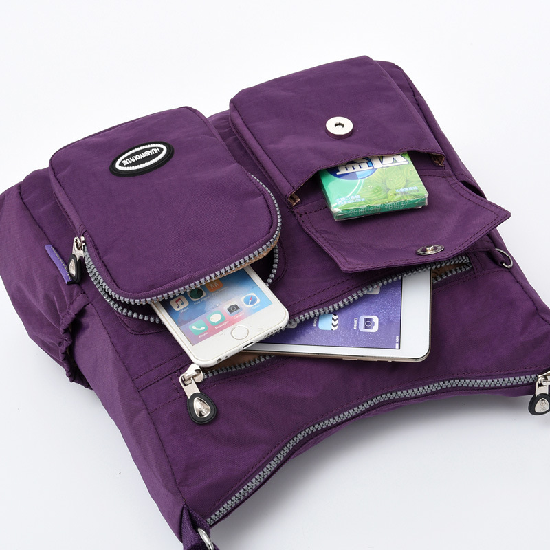Picture of 2020 New Women's Lightweight Shoulder Bag Fashionable Large Capacity All-match Nylon Bag Fashionable All-match Simple Crossbody Bag