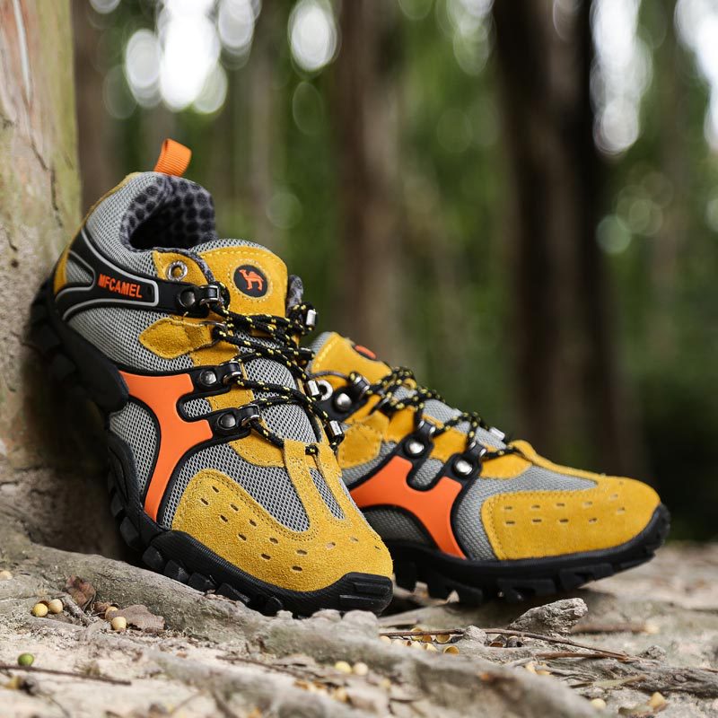 Picture of Outdoor Men's hiking shoes four seasons camping hiking Sports Leisure outdoor travel hiking shoes wholesale one-piece delivery