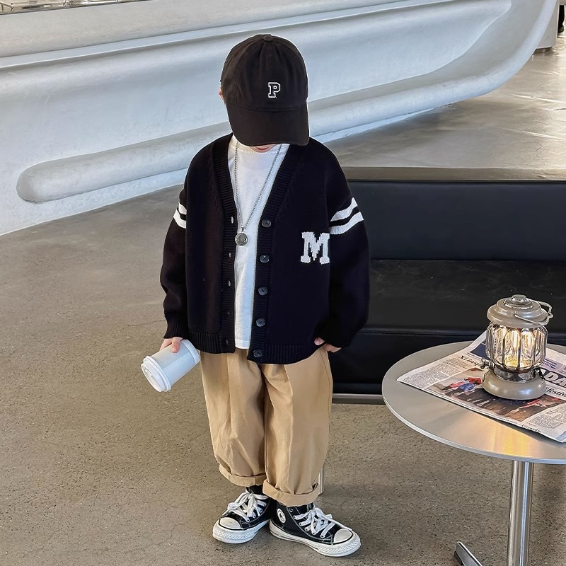 Picture of 2024 New Arrival Autumn and Winter Stylike Boys' Top Boys Korean Style Knitted Cardigan Sweater Jacket Boys' Trendy