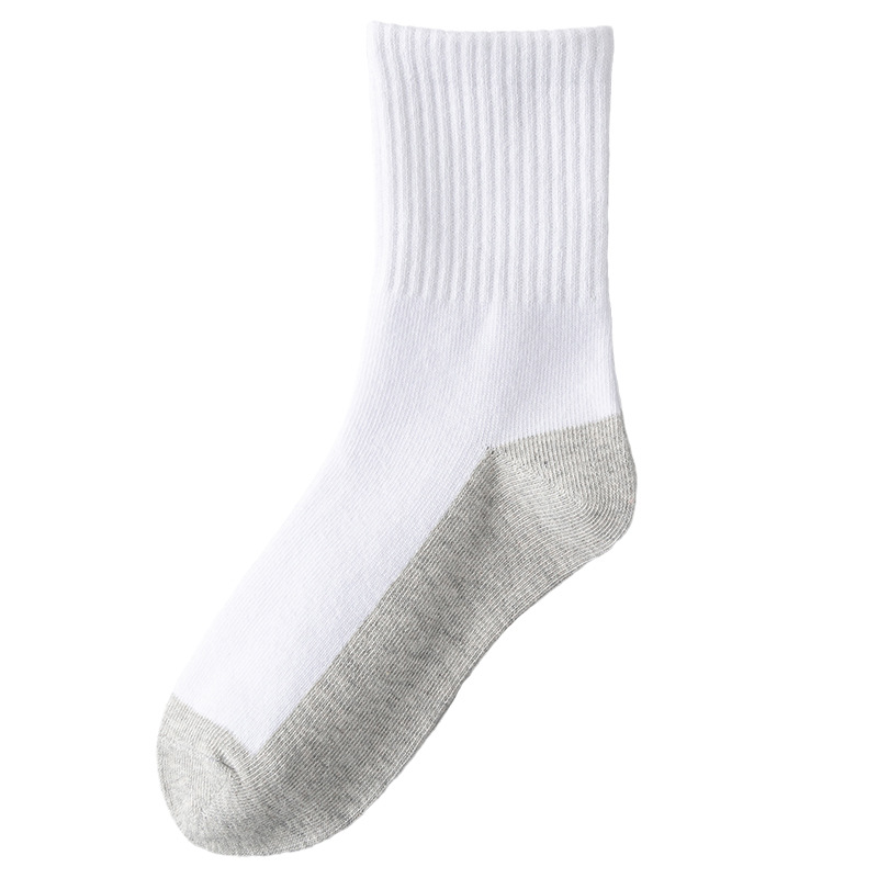 Picture of Children's white socks for boys and girls mid-barrel spring and autumn and winter sports socks for big children and primary school students mid-child dirty-resistant student socks