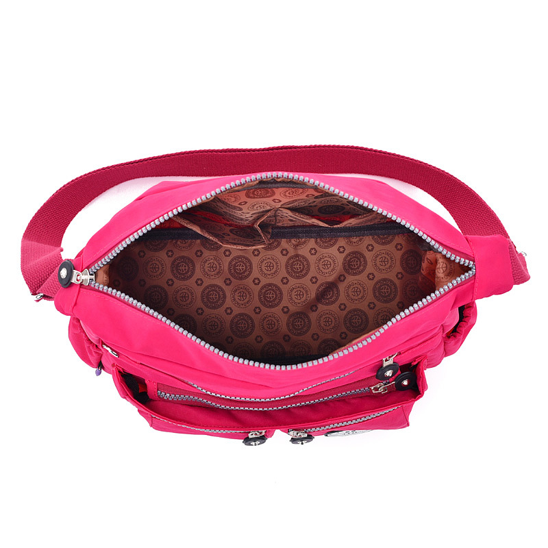 Picture of One-Piece Hair Simple All-Match Shoulder Bag Women's Waterproof Nylon Cloth Bag Casual Large Capacity Lightweight Travel Crossbody Bag