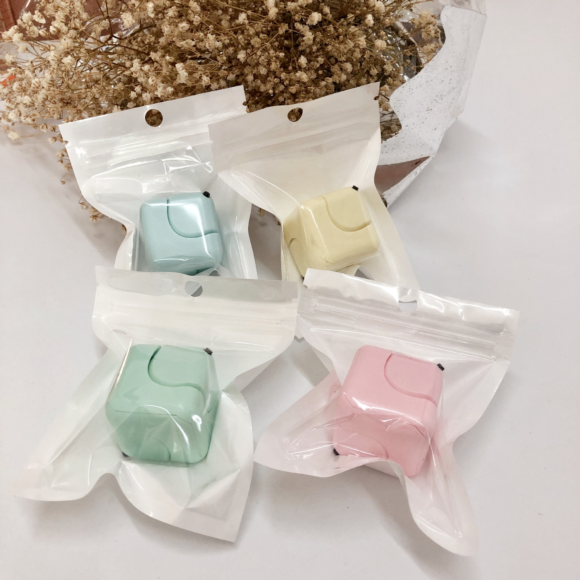 Picture of Creative step-down fingertip gyro rotating Rubik's Cube adult step-down fingertip gyro decompression chain finger toy gift