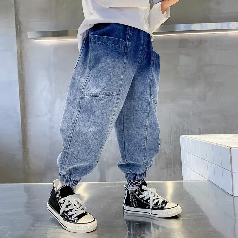 Picture of Boys' Spring Jeans Big Children's Western Style Tooling 2024 New Children's Boys Spring and Autumn Loose Pants Trendy Brand