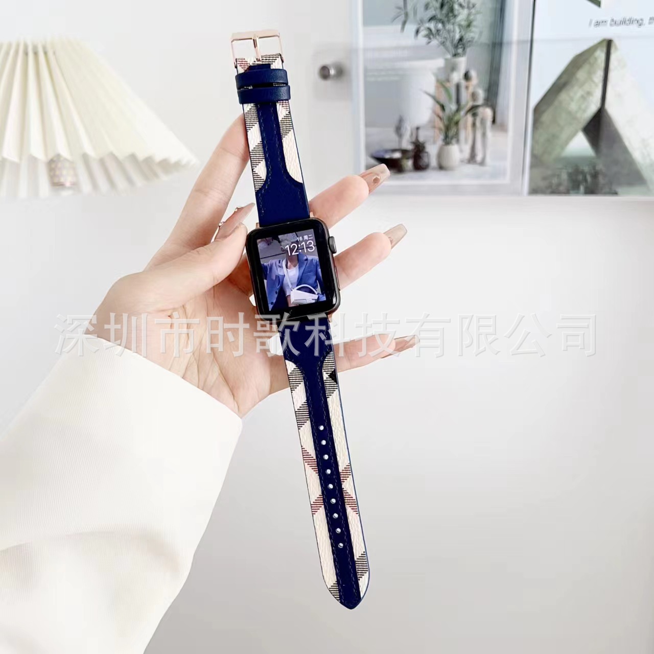 Picture of for apple watch strap genuine leather burberry appleiwatch10Ultra49MM strap wholesale factory