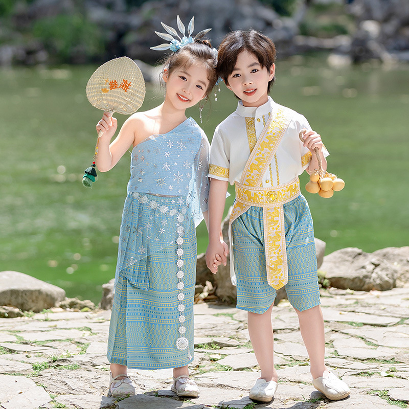 Picture of Summer Short-Sleeved Ethnic Style Clothing for Boys and Girls, Western Style Han Dynasty Kindergarten Graduation Clothing, Children's Day Performance Clothing