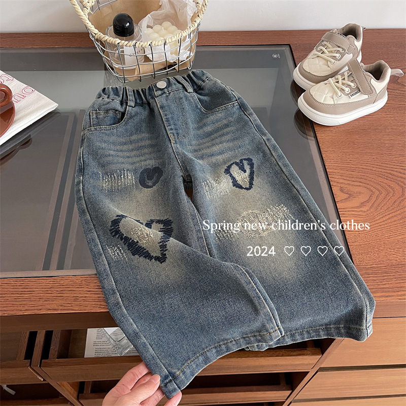 [Ready Stock] Girls Jeans Spring and Autumn 2025 New Baby Korean Style Straight-Leg Pants Trousers Love Embroidery Fashionable