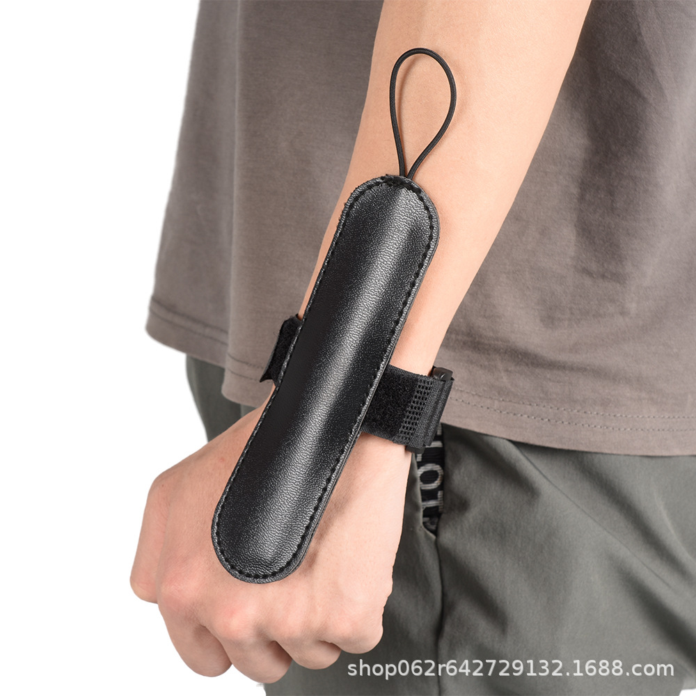 Picture of Golf Swing Exercise Wrist Fixer Beginner Exercise Wrist Angle Keeping Accessories Supplies