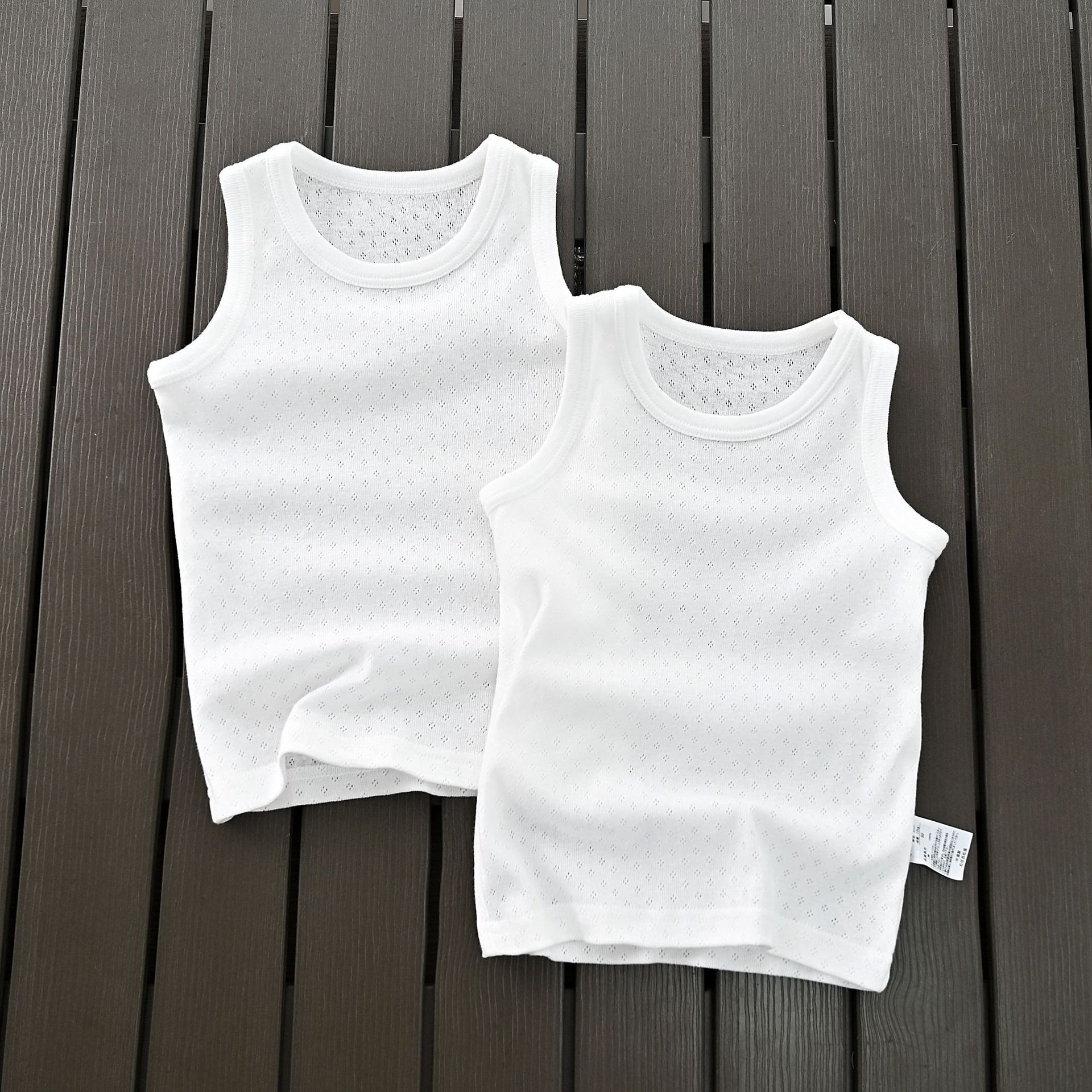 Picture of Distribution Export Kidsren's Clothing Source Factory Japanese Style Mesh Cut Out Cotton White Kidsren's Base Vest Sweat-Absorbent Men