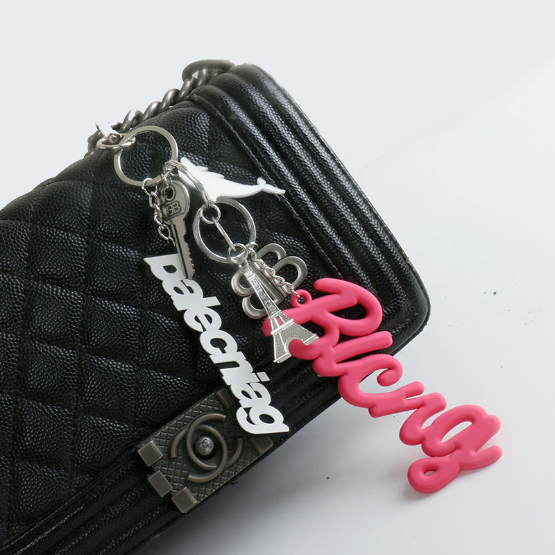 Picture of B retro exaggerated soft silicone large letter key chain rodeo bag pendant personality car key ring accessories