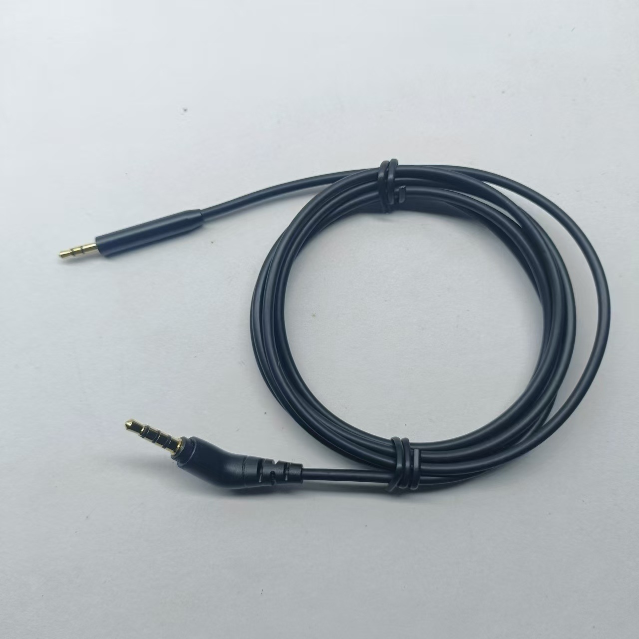 Picture of Applicable to QC25/QC35/QC35II/QC45/NC700/Y40/Y45/ Y50/QC3/OE2 audio cable