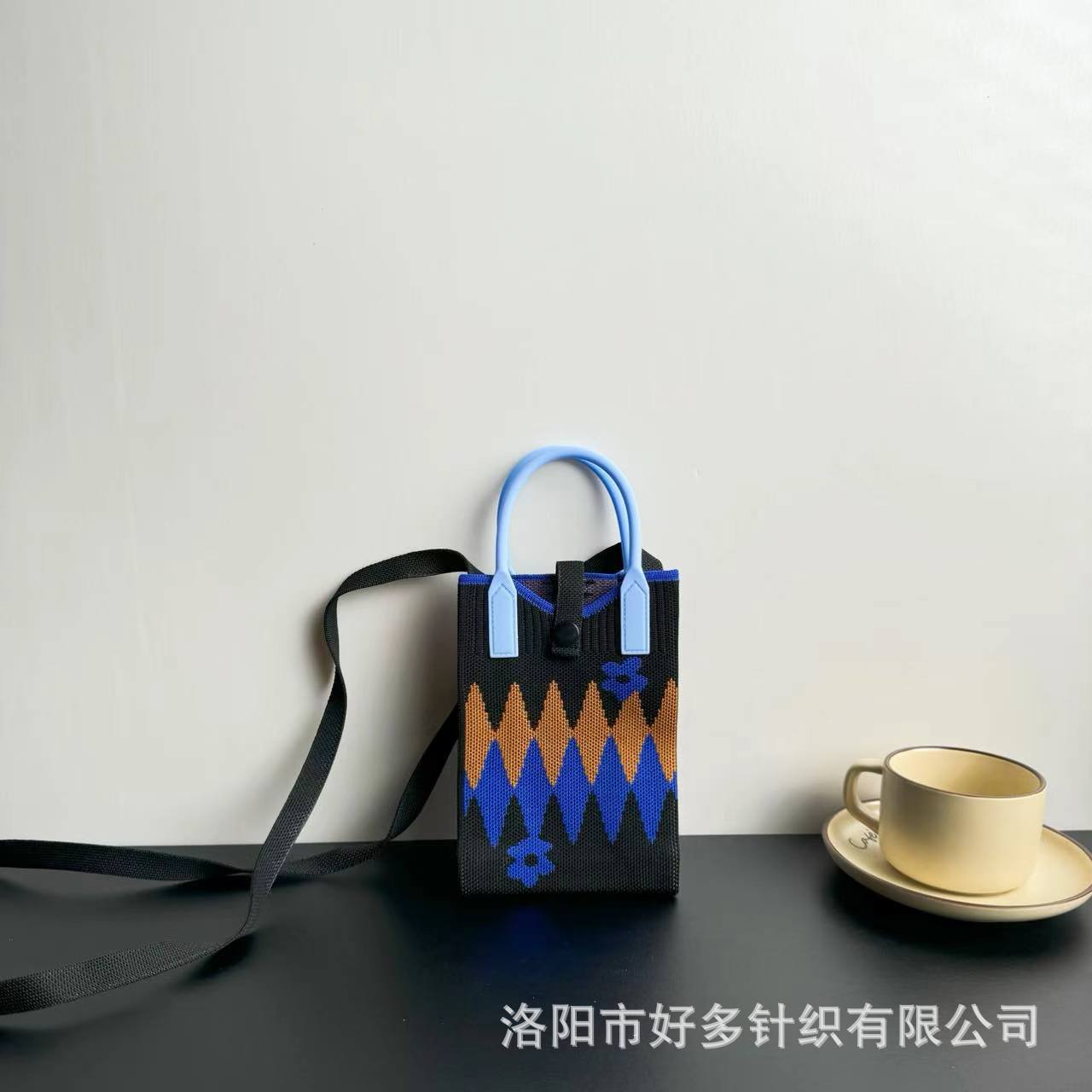 Picture of Advanced Sense Ins Mobile Phone Bag New Cartoon Knitted Bag Dopamine Niche All-match Crossbody Shoulder Bag Handbag
