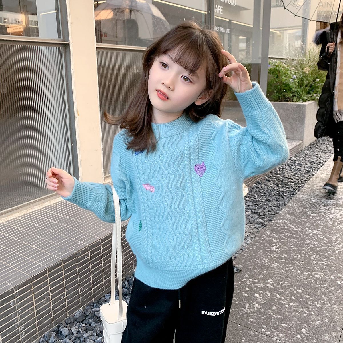 Picture of Girls' Autumn Sweater New Western Style Big Children's Pullover Sweater Children's Early Autumn Knitted Shirt Girls' Spring and Autumn Top