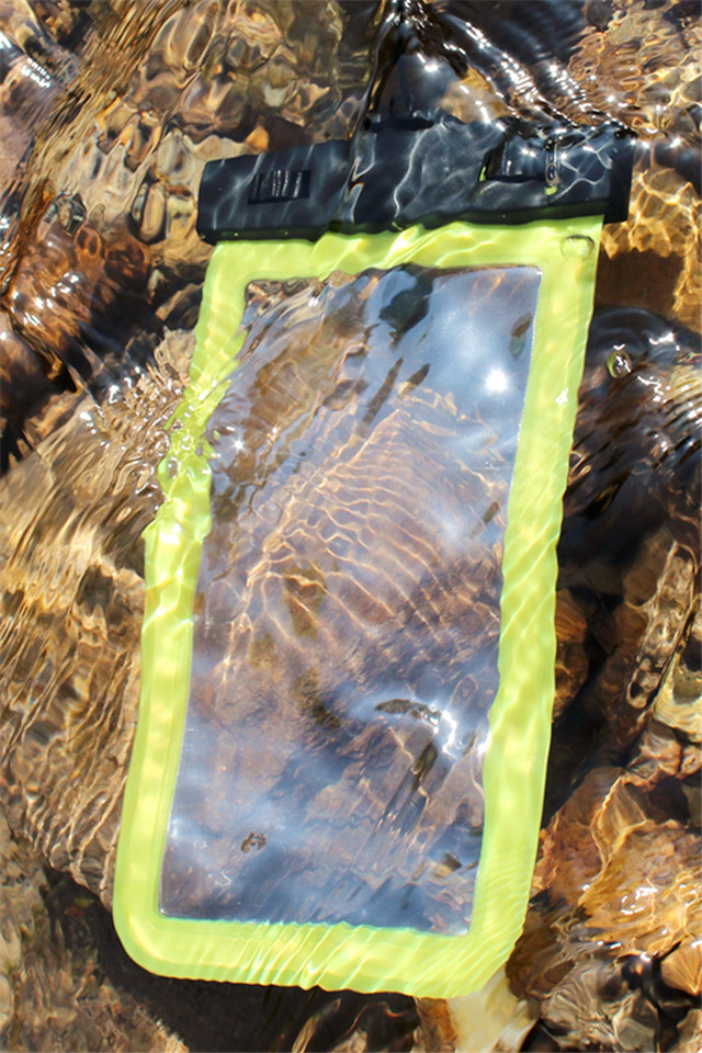 Picture of Large window smart phone waterproof bag PVC plastic clip sealing mobile phone rainproof storage bag large screen 7 inch screen Universal