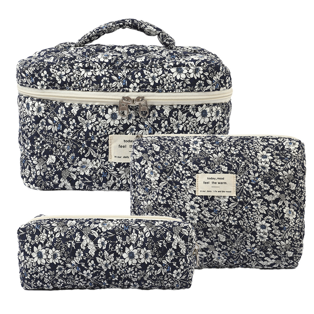 Cross-border Super New Cotton Cosmetic Bag Niche Portable Washes Storage Bag Floral Ins Cute Quilted
