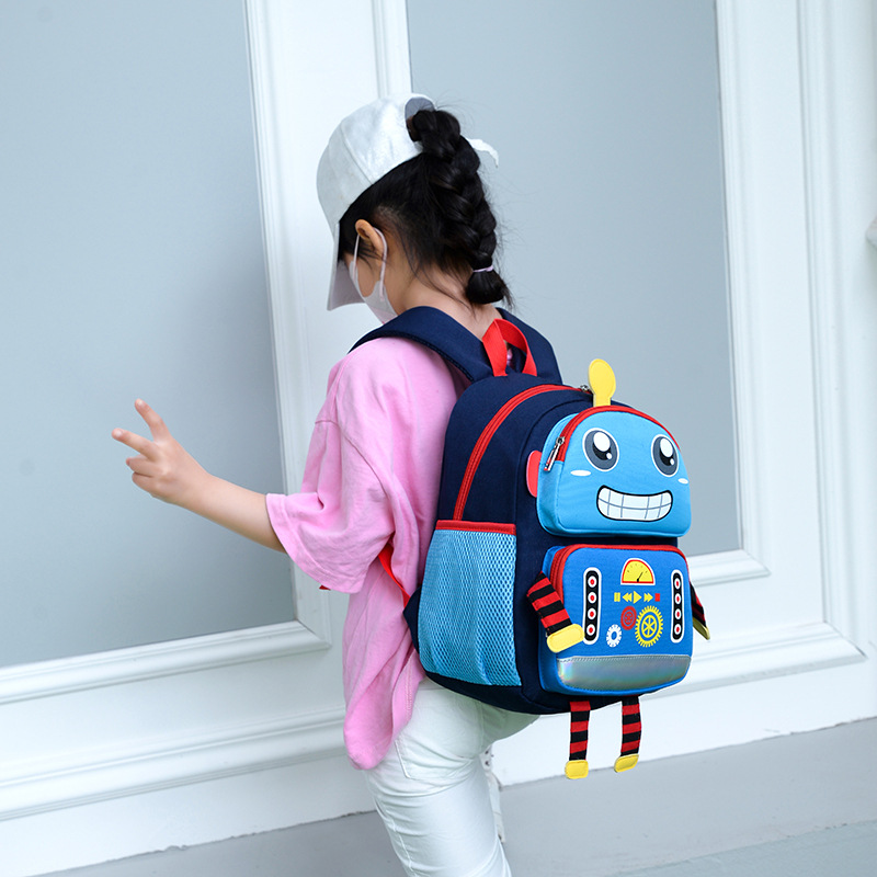 Picture of Children's trendy large-capacity schoolbag boys and girls kindergarten anti-loss bag 2-6 years old super cute robot schoolbag