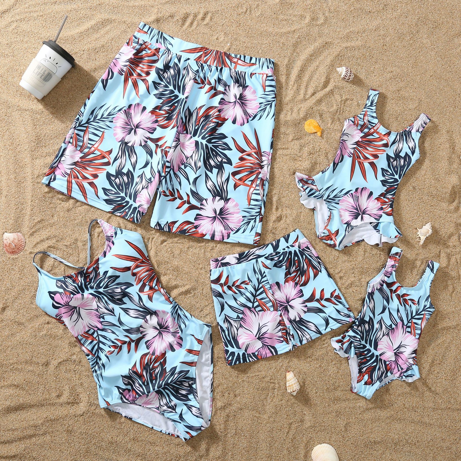 2021 New Parent-child Swimsuit Mom Strap Back Strap Dad Flat Pants Boys Girls BB Family Swimsuit