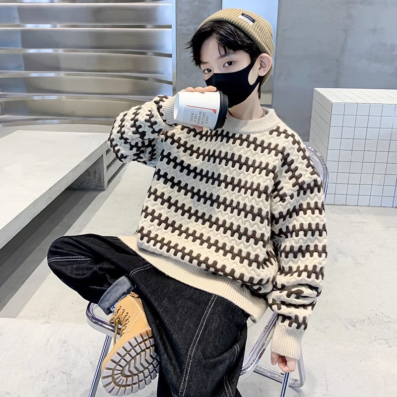 Picture of Boys' sweater autumn and winter style fried street 2023 new knitwear winter boys' medium and large children's winter top western style