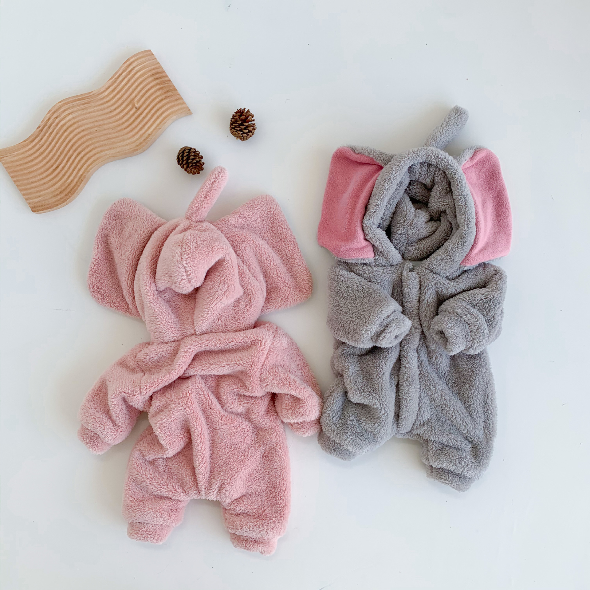 Picture of Ins Children's Clothing Internet Celebrity Baby Elephant Baby Jumpsuit Thickeneded and Warm Baby Autumn and Winter Clothing Fleece-Lined Concave Shape Crawling Clothing