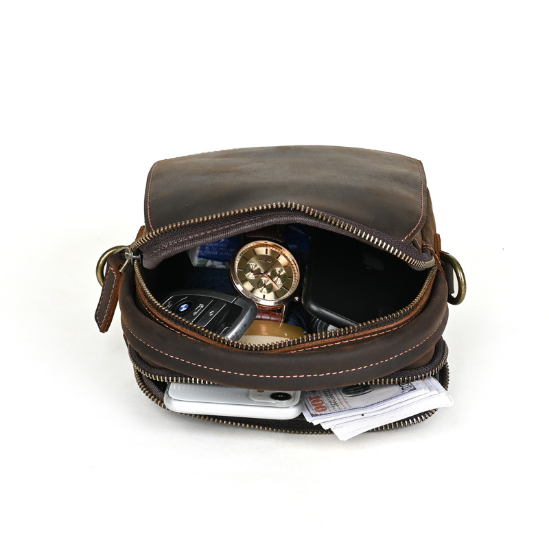 Picture of One-Shoulder Retro Crossbody Bag First-Layer Cowhide Genuine Leather Men's Cross-Body Chest Bag
