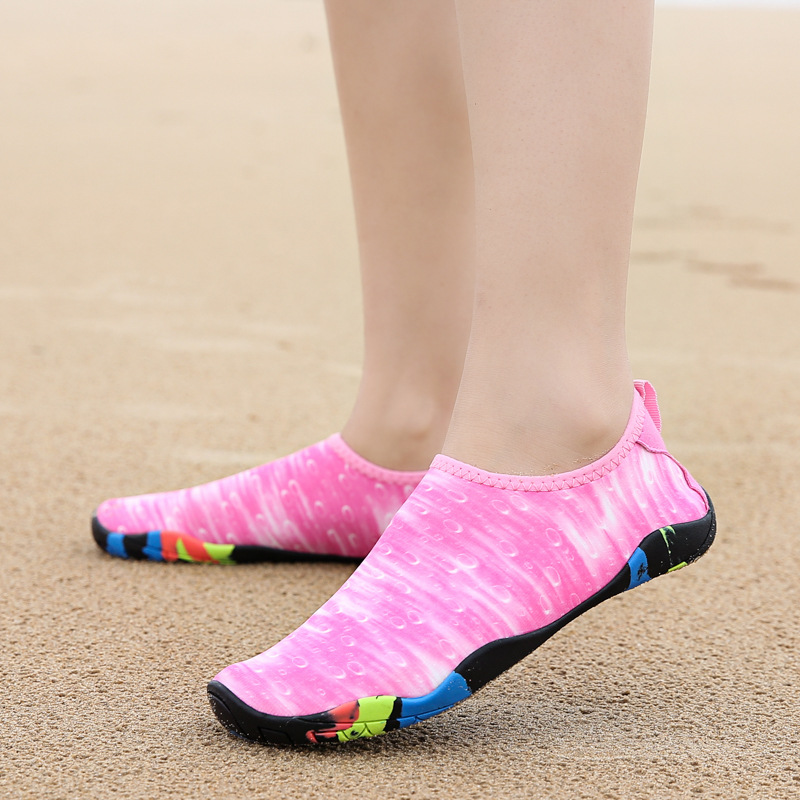 Picture of Diving Snorkeling Beach Shoes Adult Children Wading Socks Shoes Swimming Shoes Tracing Shoes Factory Wholesale/Wholesale