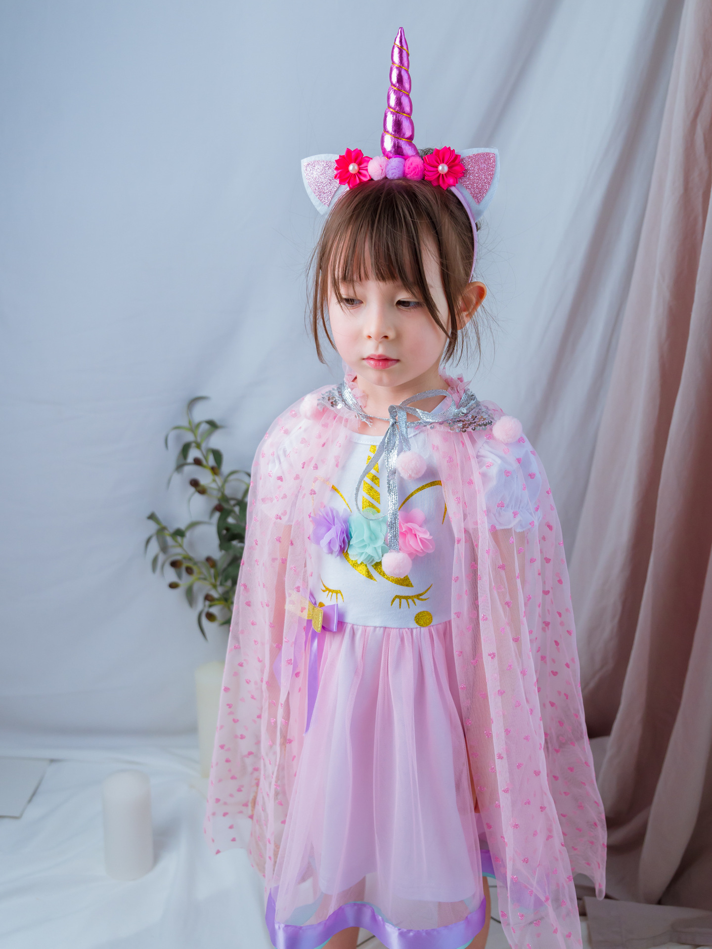 Picture of ins Amazon ebay seaside Cape Christmas Cape women sequin ball mesh gauze thin cape birthday cross-border