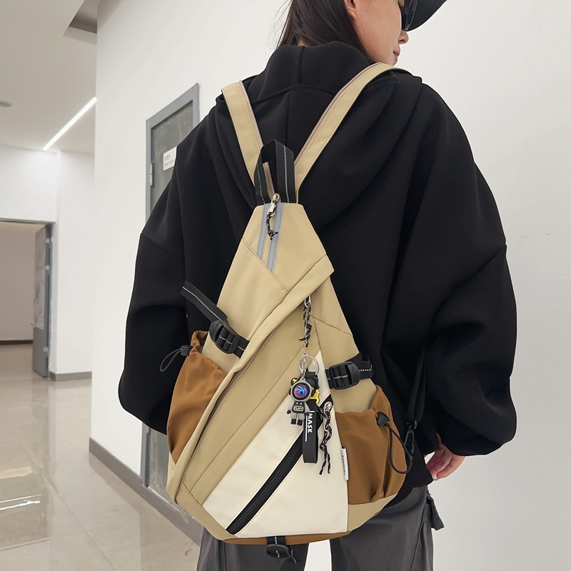 2024 new women's backpack men's college outdoor street fashion personalized casual trendy core camp style cross-border