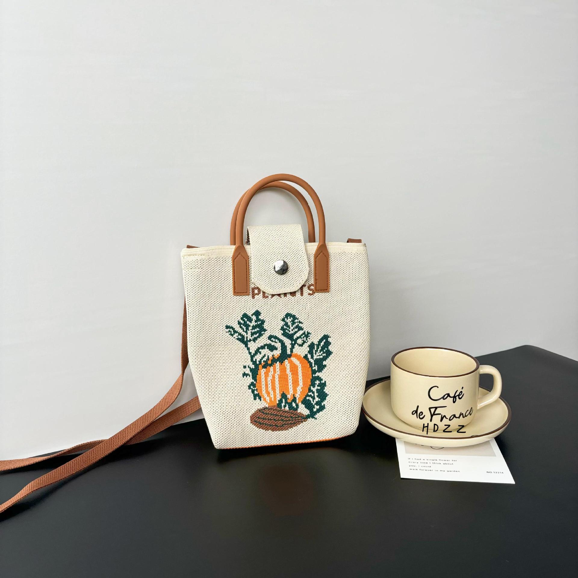 Picture of Advanced Sense Ins Mobile Phone Bag New Cartoon Knitted Bag Niche All-match Crossbody Handbag Korean Coin Purse Bag