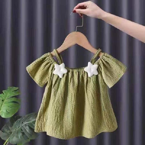 Picture of Girls' short-sleeved T-shirt 2024 new summer baby girls' off-shoulder strap fashionable western style top for infants and children