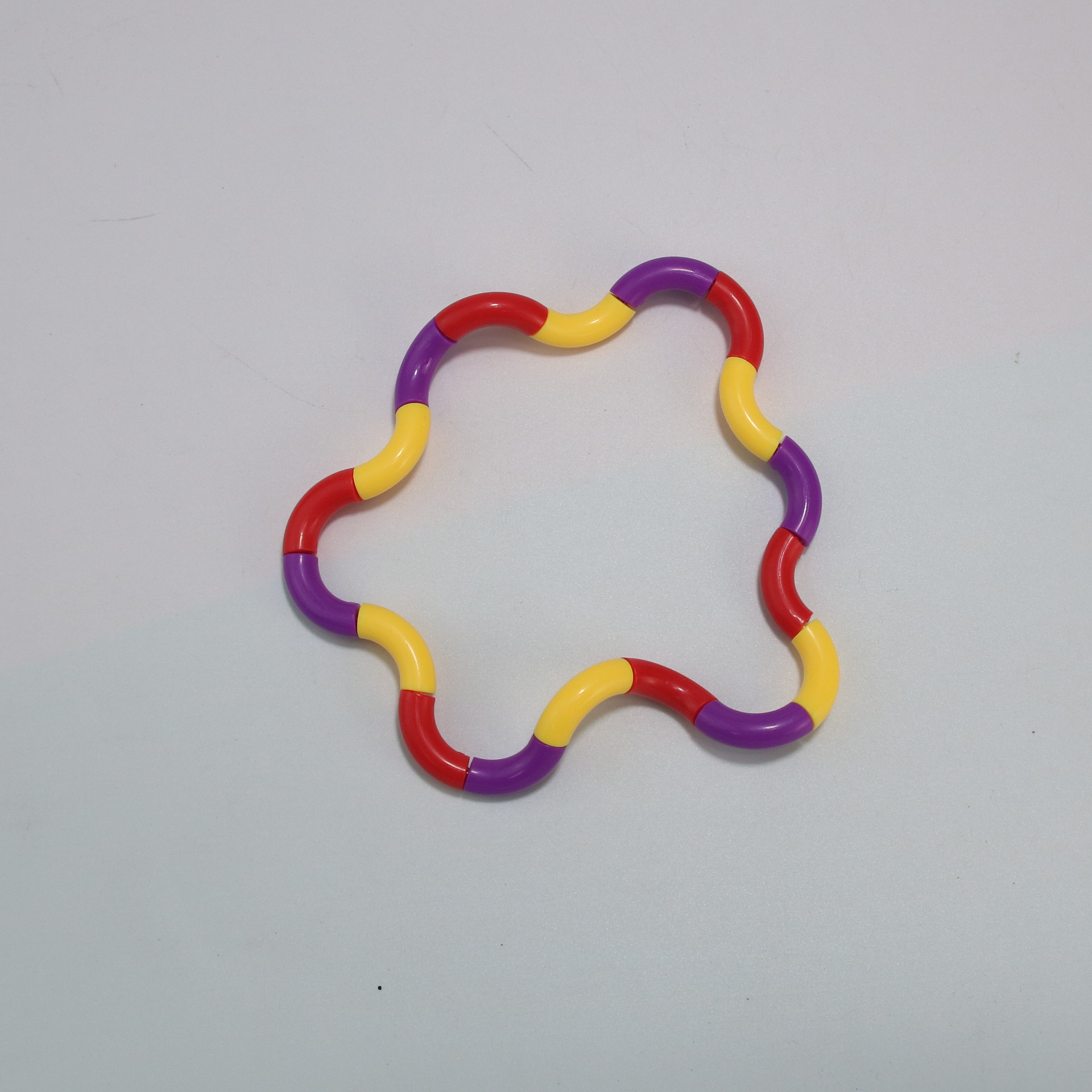 Picture of Creative Decompression Macaron Finger Infinite Rubik's Cube 18 Section Deformation Twist Rope Variables Twist Pocket Toy