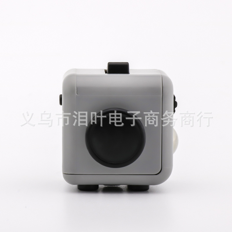 Picture of Cross-Border Decompression Rubik's Cube Infinite Magic Cube Finger Decompression Dice New and Unique Vent Toy Fidget Cube