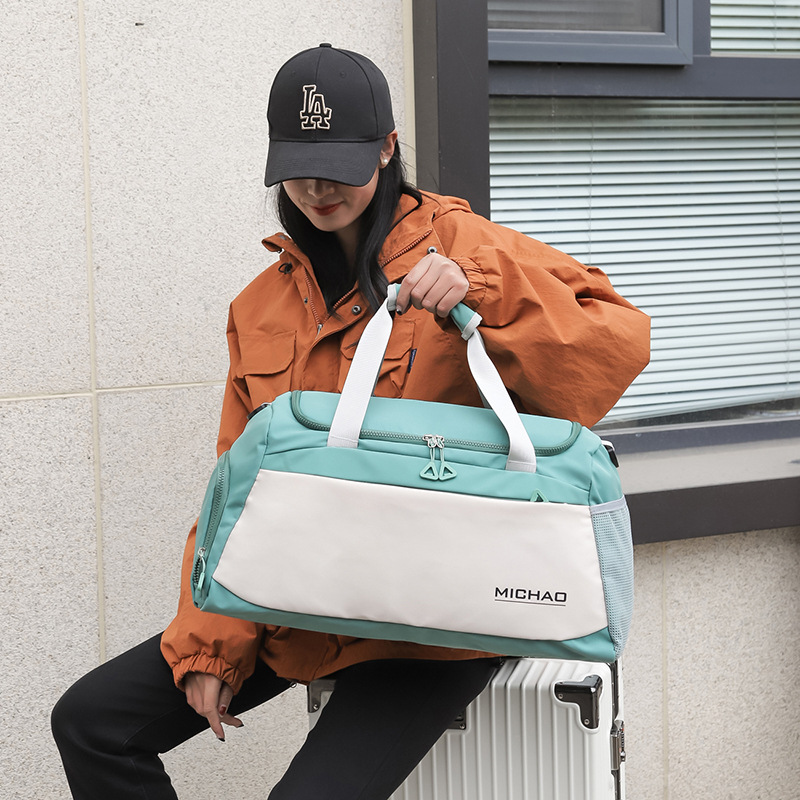Large Capacity Fashion Portable Travel Bag Lightweight Universal Short Distance Luggage Bag Storage Crossbody Bag Sports Fitness Bag