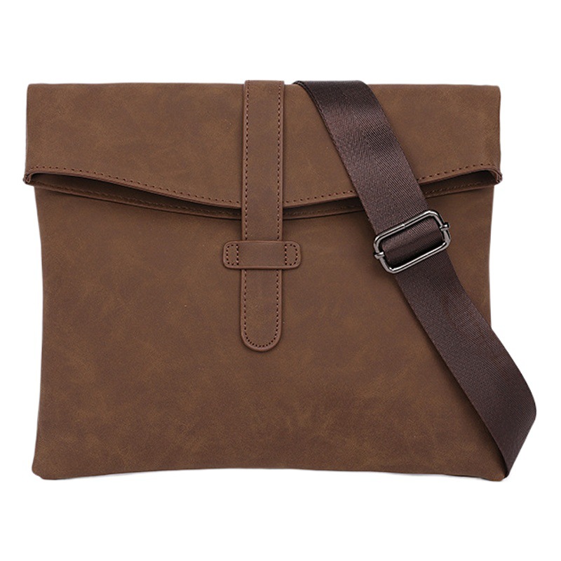 2024 new men's bag Crazy Horse soft leather shoulder bag men's messenger bag men's trendy Japanese and Korean retro casual bag
