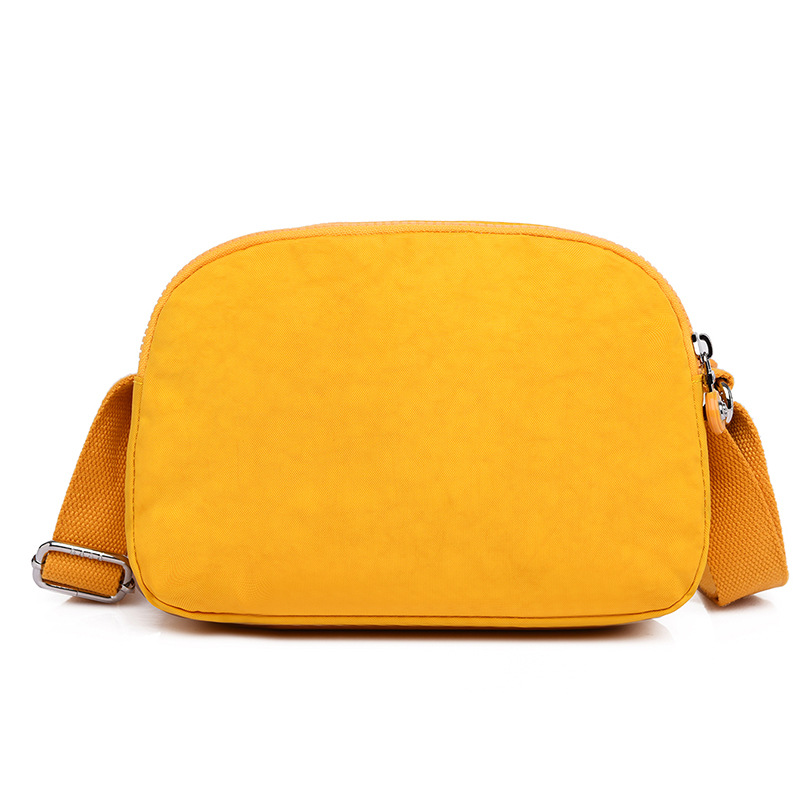 Picture of Large Capacity Women's Shoulder Bag New All-match Shopping Commuter Bag Fashionable Lightweight Waterproof Nylon Cloth Bag Crossbody Bag