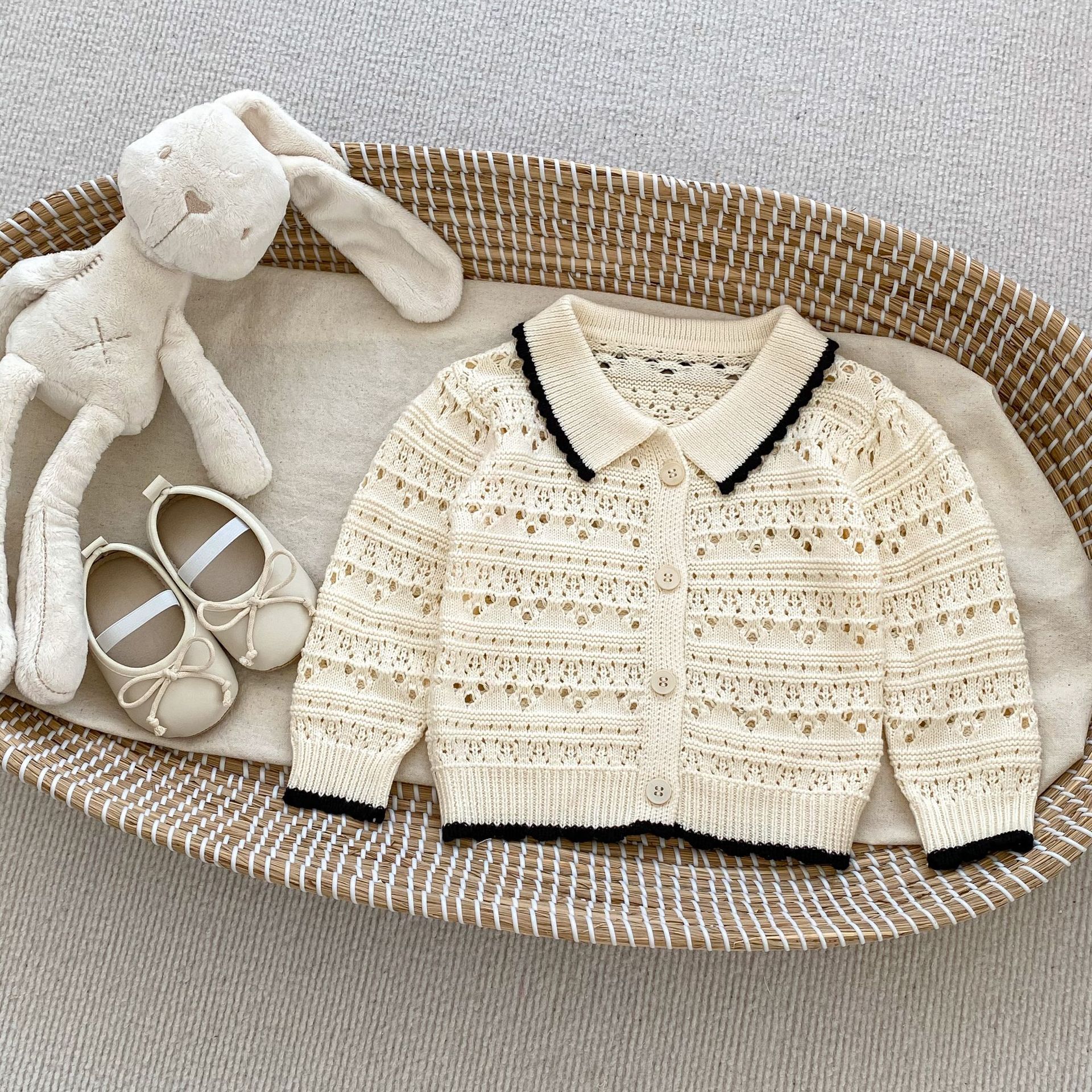 Picture of 2024 Spring Girls Baby Style Long Sleeve Cardigan Infant and Toddler Small Fragrance Lapel Knitted Hollow Sweater Jacket