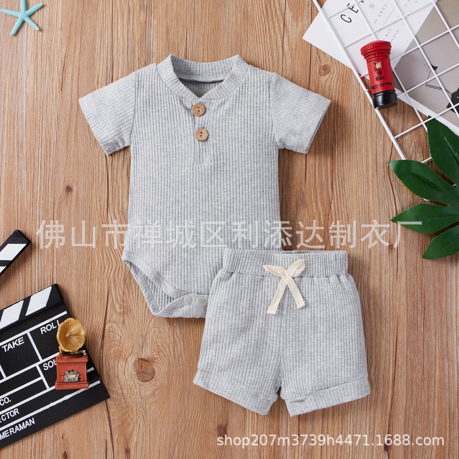 Picture of 2021 Amazon spring explosions toddler [short sleeve twist button stripes solid color pullover two-piece]]