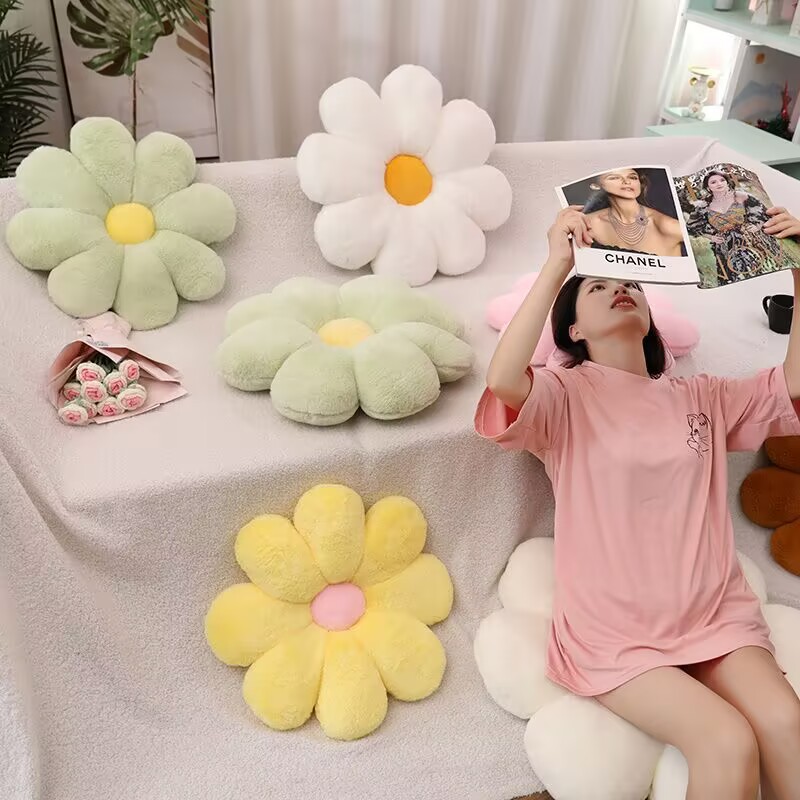 Cyber Celebrant Petal Pillow Flower Bedside Pillow Living Room Sofa Cushion Bay Window Decoration Sunflower ins50cm